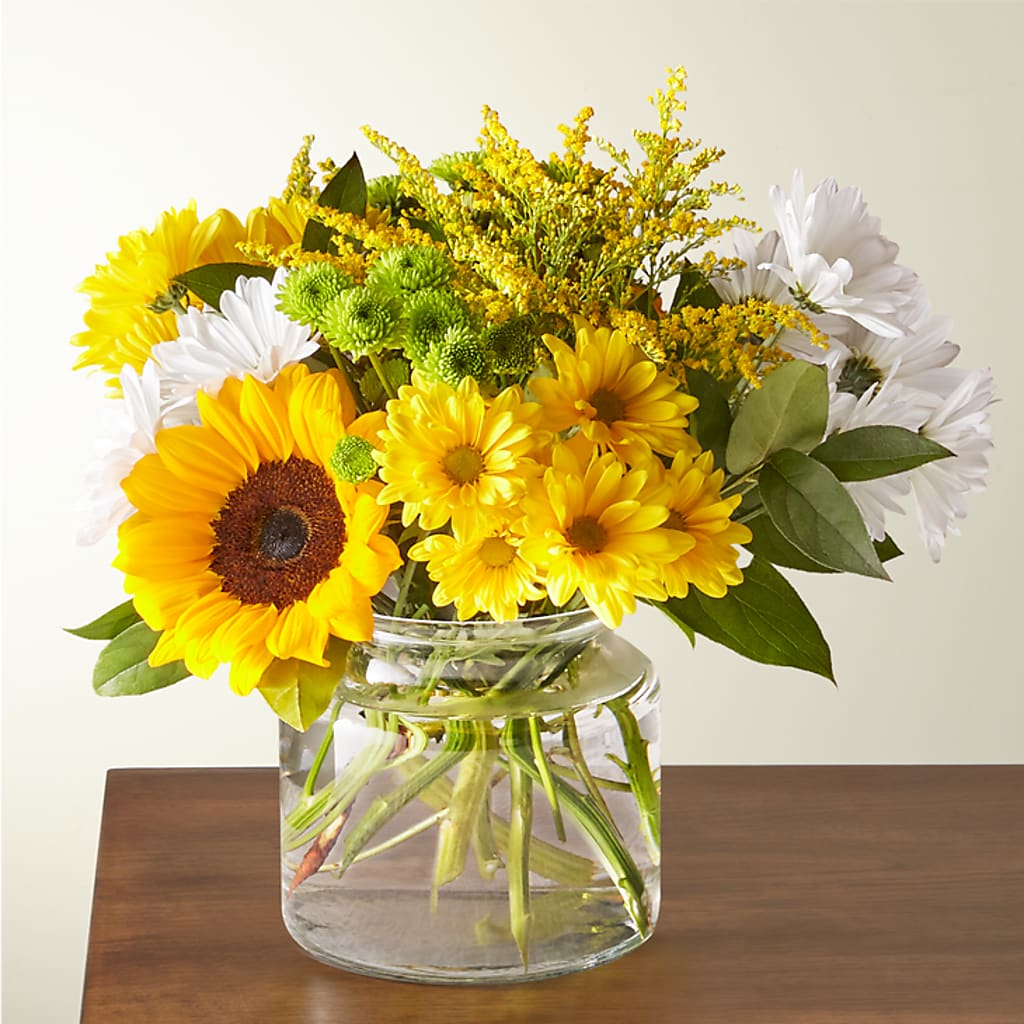 Hello Sunshine Bouquet – Nacogdoches Floral Company, Nacogdoches TX