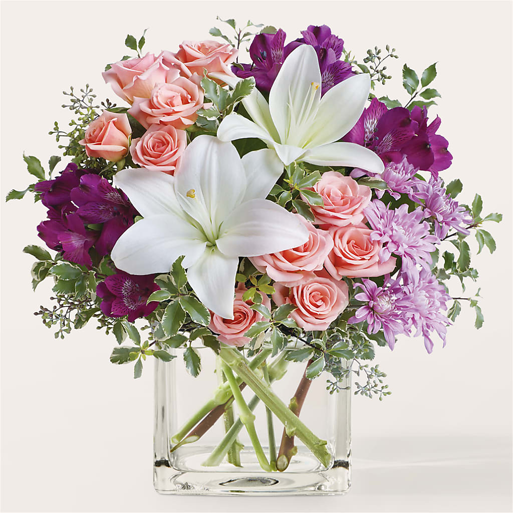 Mani Pedi Bouquet – Nacogdoches Floral Company, Nacogdoches TX