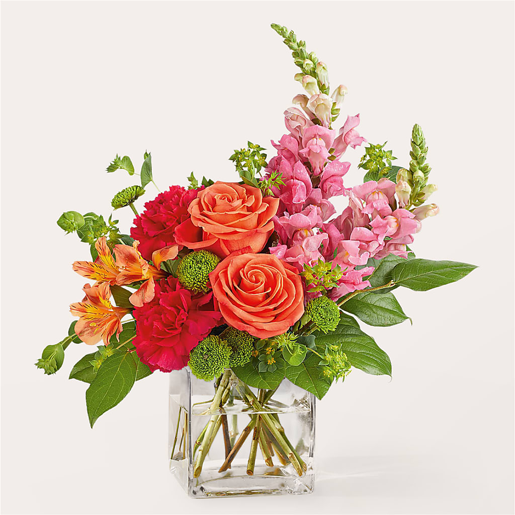 Cosmopolitan Bouquet – Nacogdoches Floral Company, Nacogdoches TX