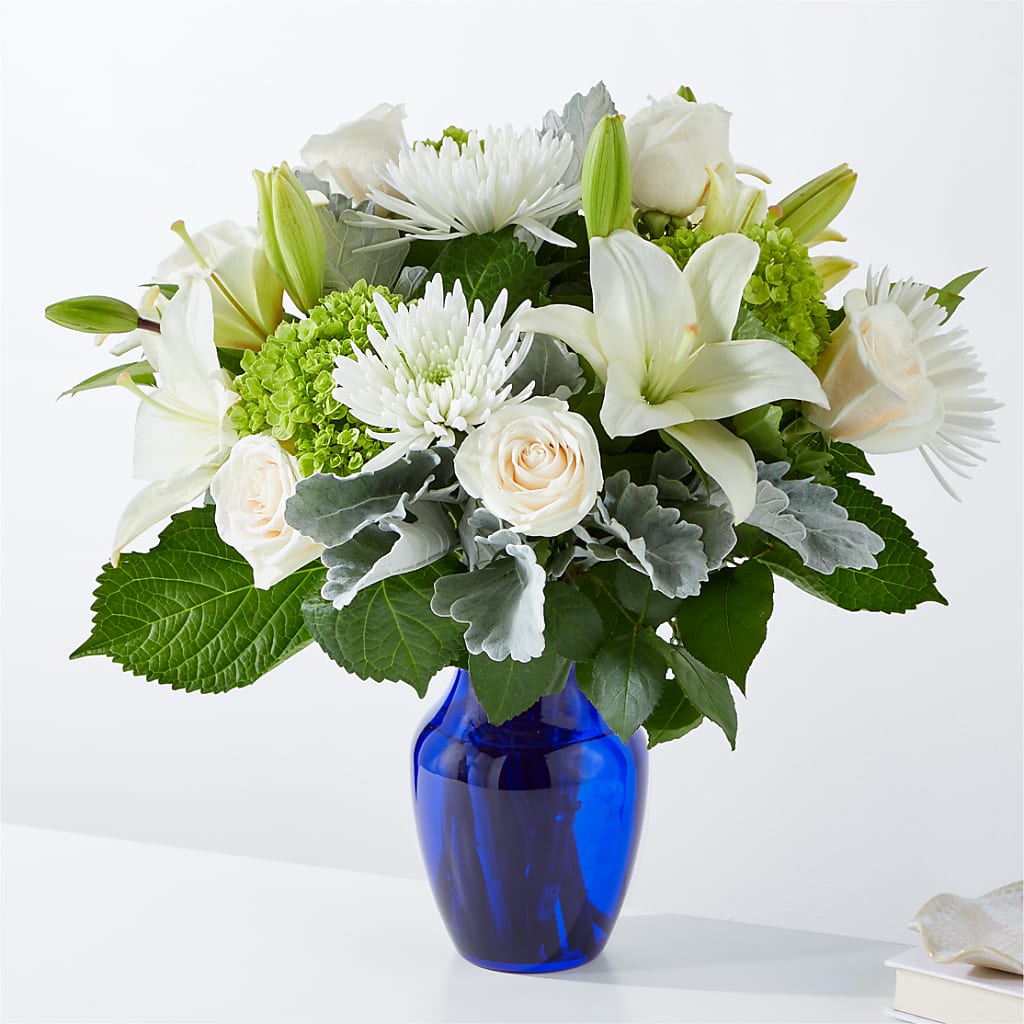 Snowy Dreams Bouquet – Nacogdoches Floral Company, Nacogdoches TX