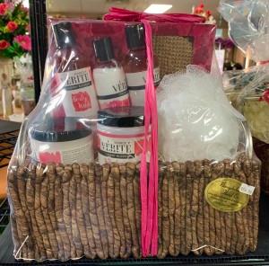 Verite Body Basket –  Nacogdoches Floral Company, Nacogdoches TX