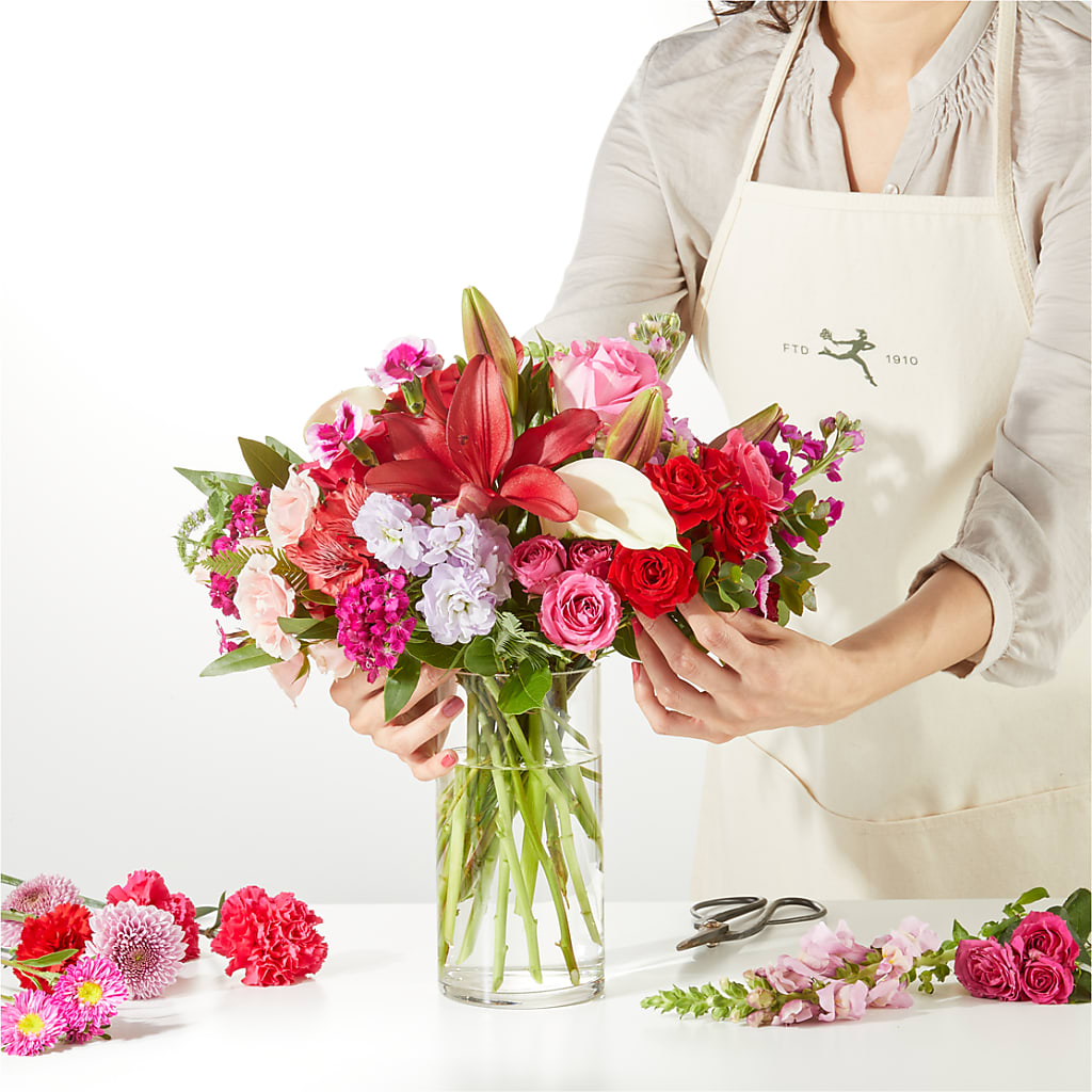 Swooning Over You - A Luxury Florist Original –  Nacogdoches Floral Company, Nacogdoches TX