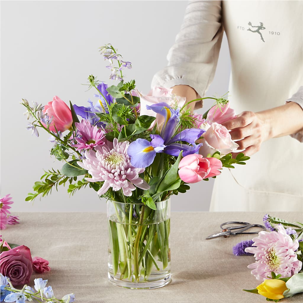Pastel Tradition - A Florist Original –  Nacogdoches Floral Company, Nacogdoches TX