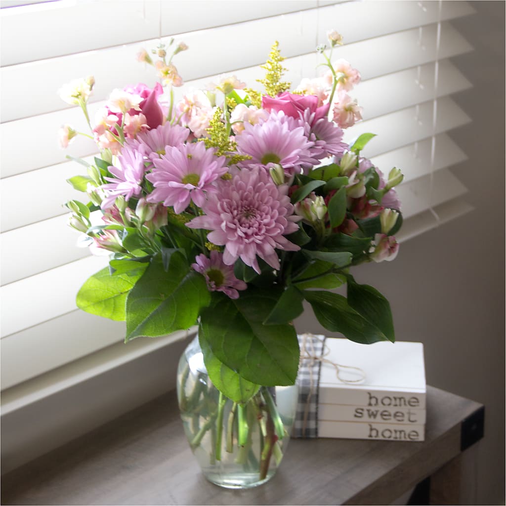 Pastel Tradition - A Florist Original –  Nacogdoches Floral Company, Nacogdoches TX