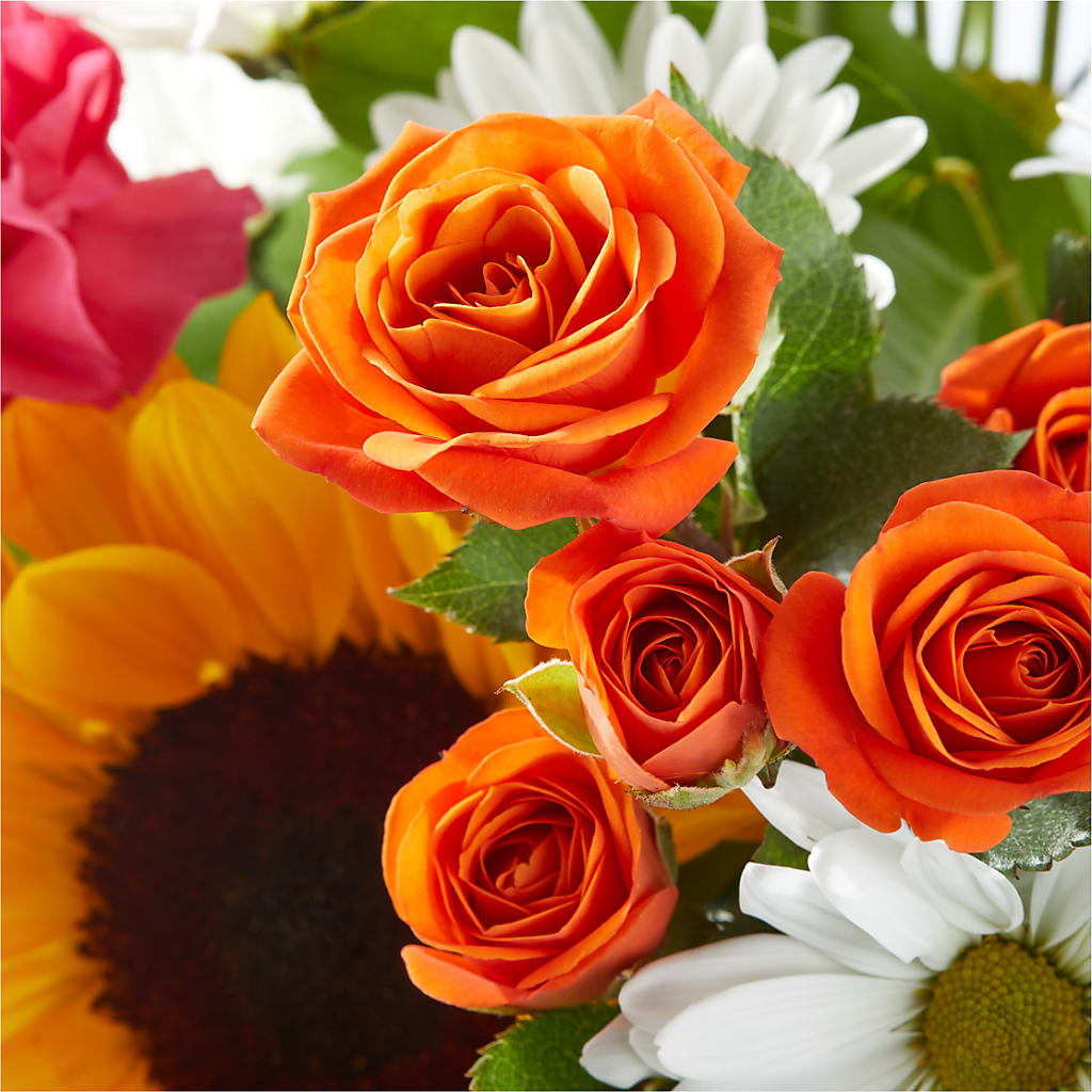 Sun-drenched Blooms Bouquet –  Nacogdoches Floral Company, Nacogdoches TX